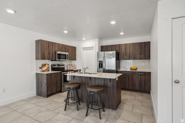 6558 S ASPEN LN, South Weber, UT 84405
