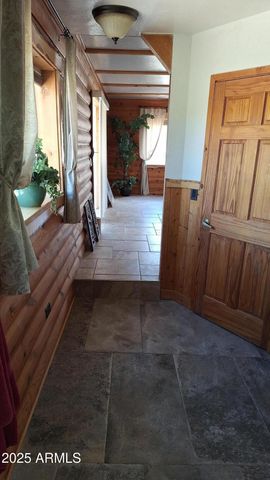 45427 N 14th Street, New River, AZ 85087