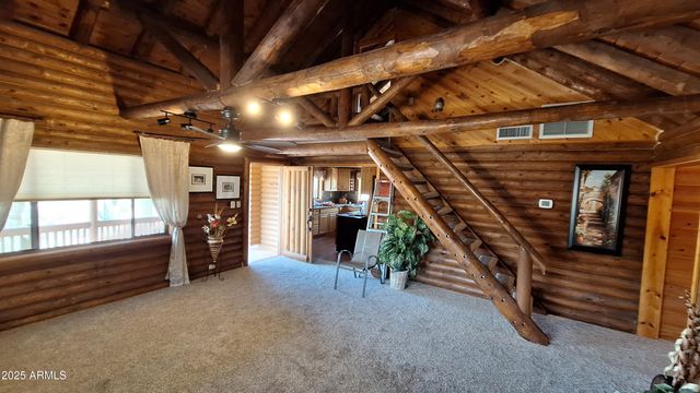 45427 N 14th Street, New River, AZ 85087