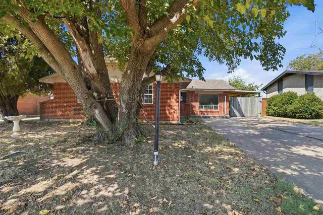 3004 NE Pioneer Blvd, Lawton, OK 73507