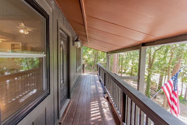 211 Hideaway Lane Central, Hideaway, TX 75771