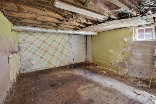 200 W 12th Street, Benton, KY 42025