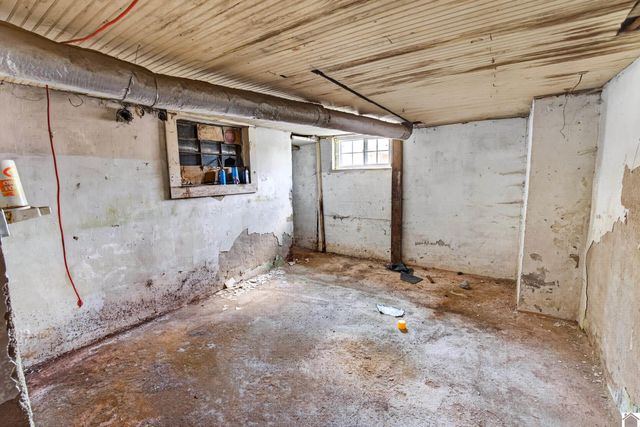 200 W 12th Street, Benton, KY 42025