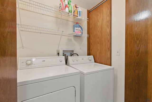 13741 CHIPMUNK PL, Rapid City, SD 57702