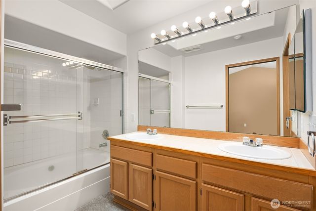 3636 255th Lane SE #45, Sammamish, WA 98029