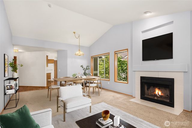3636 255th Lane SE #45, Sammamish, WA 98029
