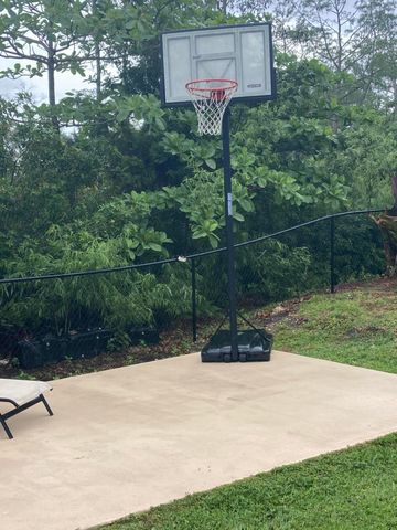 8671 155th Place N, Palm Beach Gardens, FL 33418