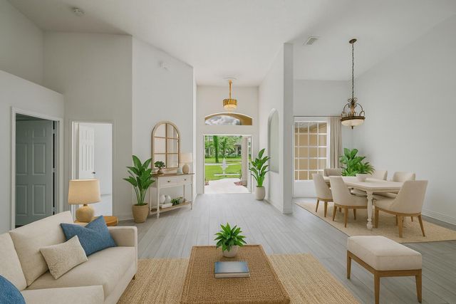 8671 155th Place N, Palm Beach Gardens, FL 33418