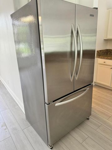 8671 155th Place N, Palm Beach Gardens, FL 33418