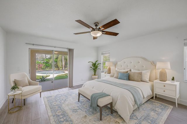 8671 155th Place N, Palm Beach Gardens, FL 33418