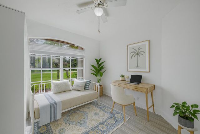8671 155th Place N, Palm Beach Gardens, FL 33418