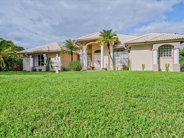 8671 155th Place N, Palm Beach Gardens, FL 33418