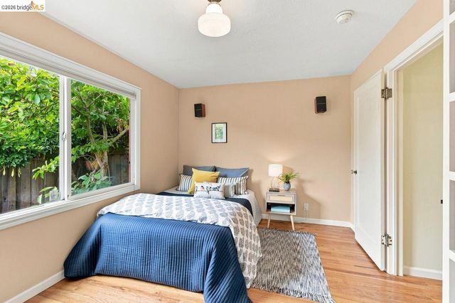 2400 Mcbryde Ave, Richmond, CA 94804