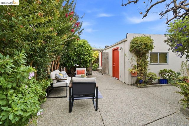 2400 Mcbryde Ave, Richmond, CA 94804