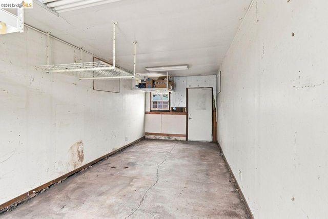 2400 Mcbryde Ave, Richmond, CA 94804