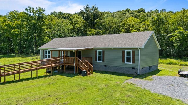910 Woodmore Hollow Ln, Hartsville, TN 37074