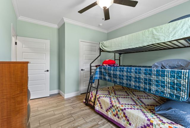 910 Woodmore Hollow Ln, Hartsville, TN 37074