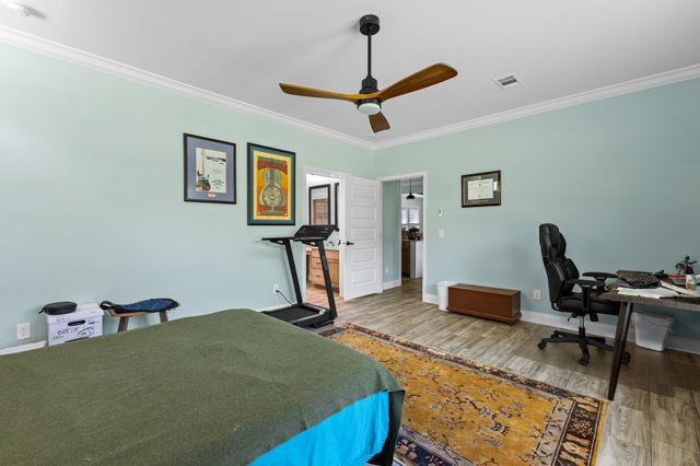 910 Woodmore Hollow Ln, Hartsville, TN 37074