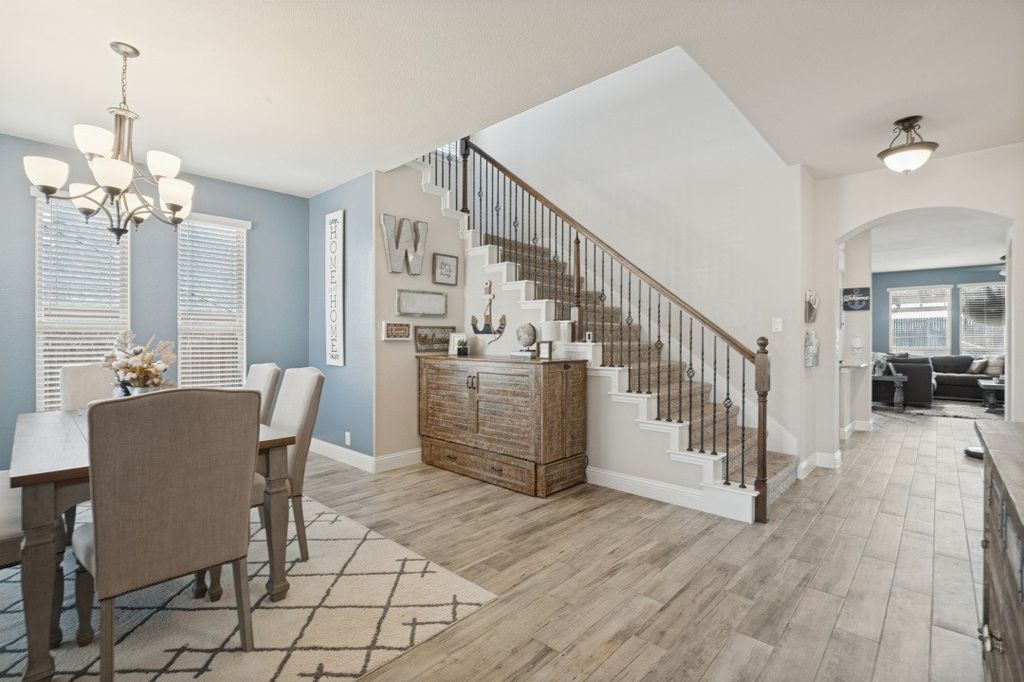 1903 Maplewood Drive, Glenn Heights, TX 75154 — photo 2