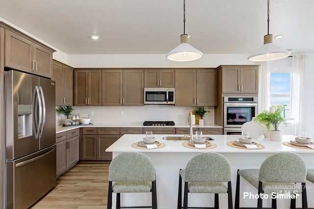 7049 N Daisy Teal Ave, Meridian, ID 83646