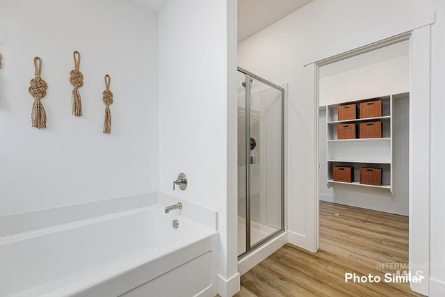 7049 N Daisy Teal Ave, Meridian, ID 83646