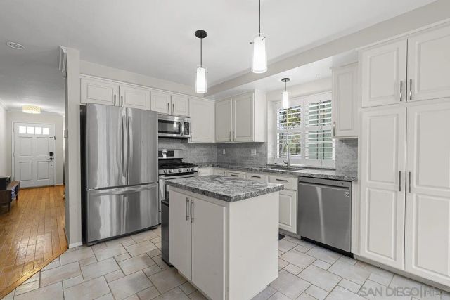 3631 Caminito Carmel Landing, San Diego, CA 92130