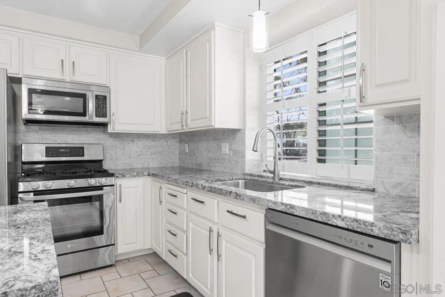 3631 Caminito Carmel Landing, San Diego, CA 92130