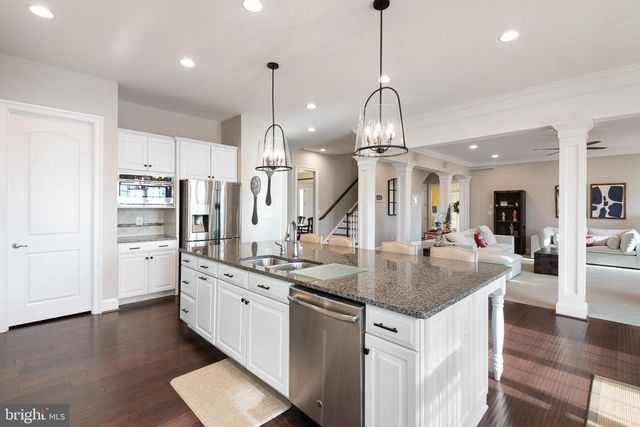 110 PIERCE LN, Kennett Square, PA 19348