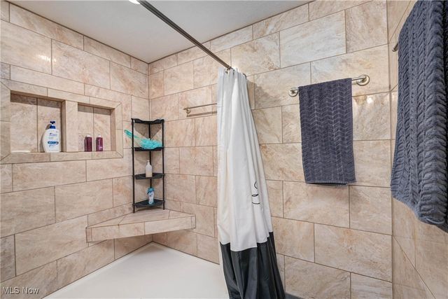 7218 State Route 60, Wakeman, OH 44889