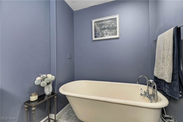 7218 State Route 60, Wakeman, OH 44889