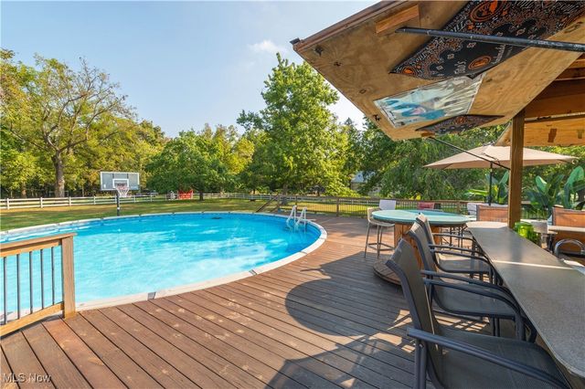 7218 State Route 60, Wakeman, OH 44889