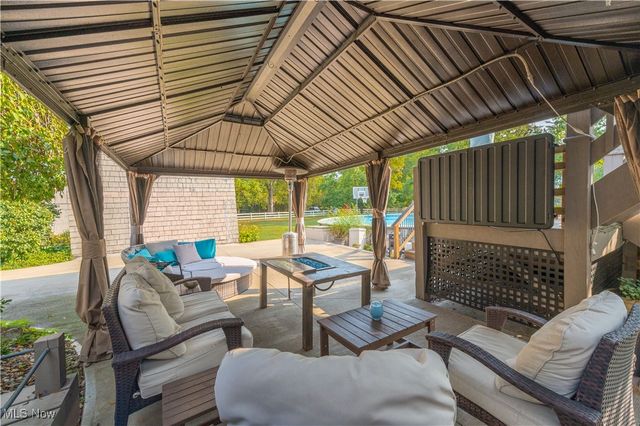 7218 State Route 60, Wakeman, OH 44889