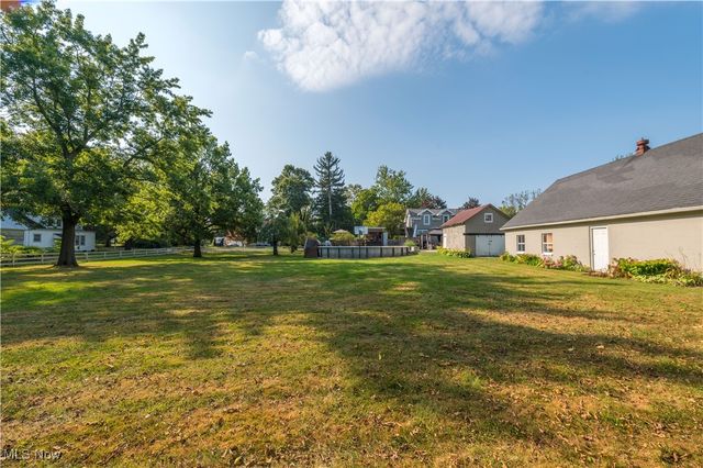 7218 State Route 60, Wakeman, OH 44889