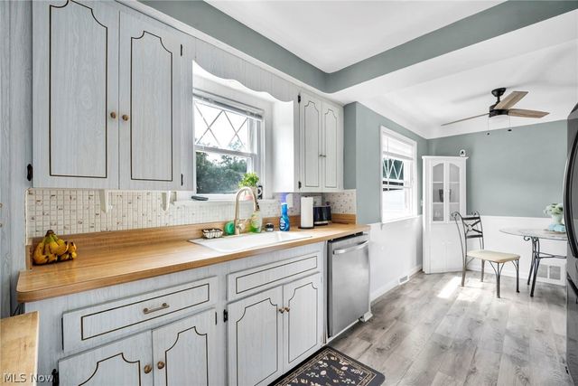 3862 Wallingford Road, South Euclid, OH 44121