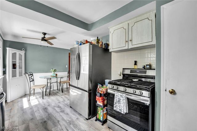 3862 Wallingford Road, South Euclid, OH 44121