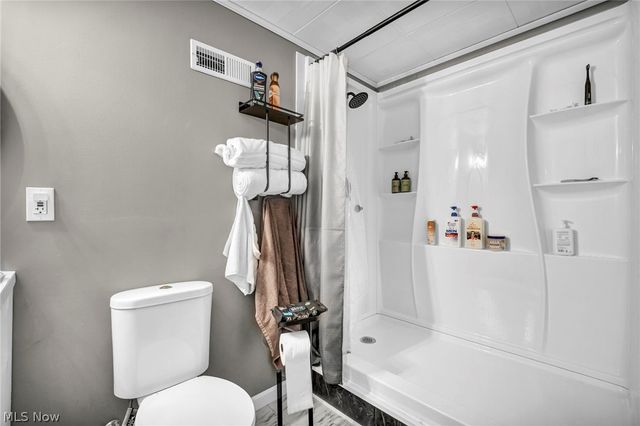3862 Wallingford Road, South Euclid, OH 44121