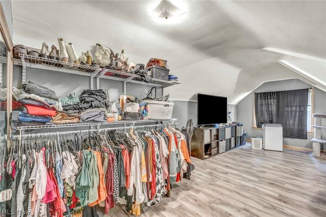 3862 Wallingford Road, South Euclid, OH 44121