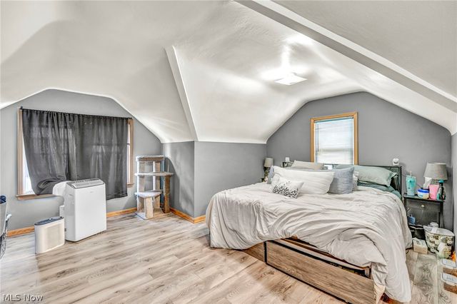 3862 Wallingford Road, South Euclid, OH 44121