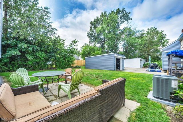 3862 Wallingford Road, South Euclid, OH 44121