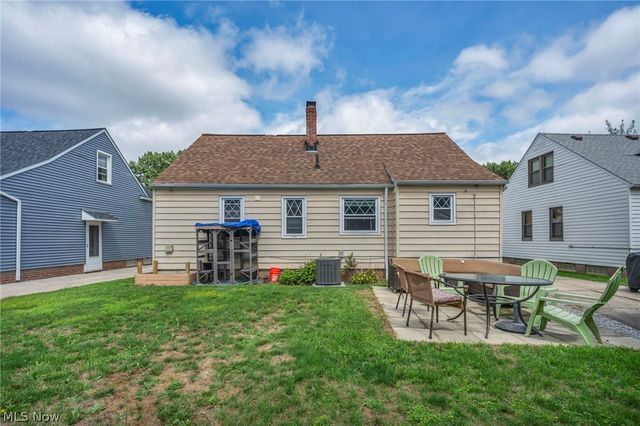 3862 Wallingford Road, South Euclid, OH 44121