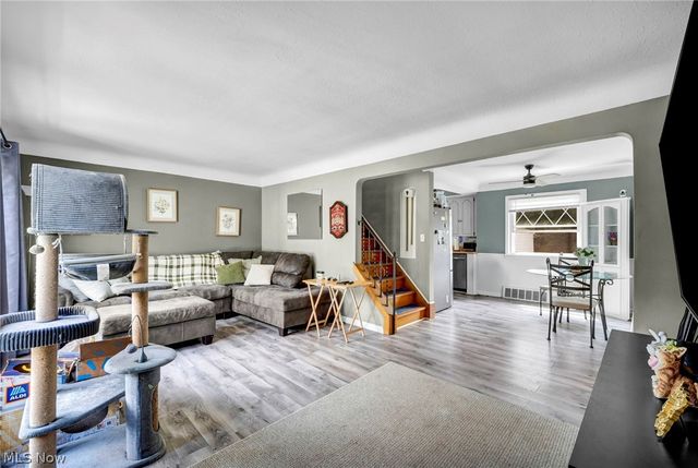 3862 Wallingford Road, South Euclid, OH 44121