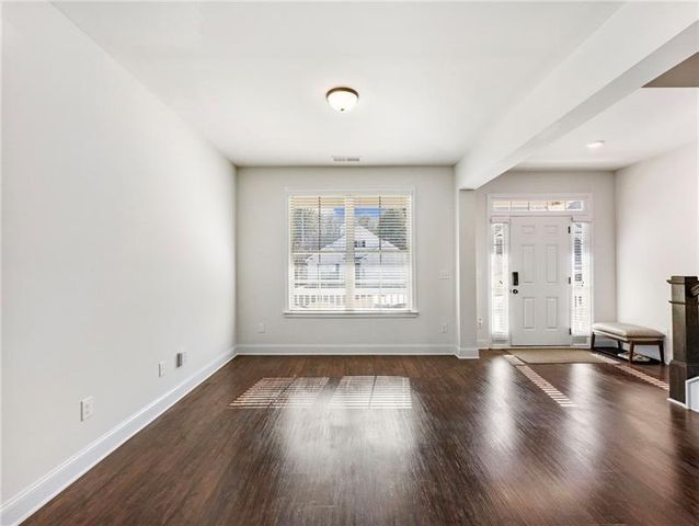 7655 Farrow Pass Circle, Cumming, GA 30028