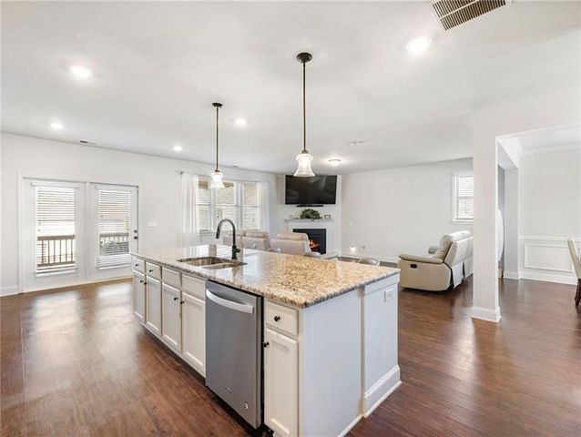 7655 Farrow Pass Circle, Cumming, GA 30028