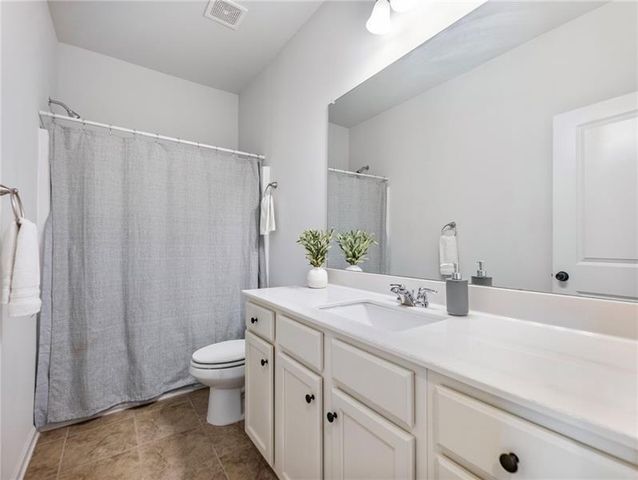 7655 Farrow Pass Circle, Cumming, GA 30028