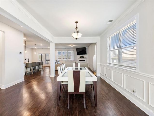 7655 Farrow Pass Circle, Cumming, GA 30028