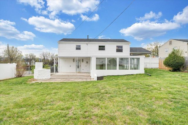 1801 Franwill AVE, Roanoke, VA 24017