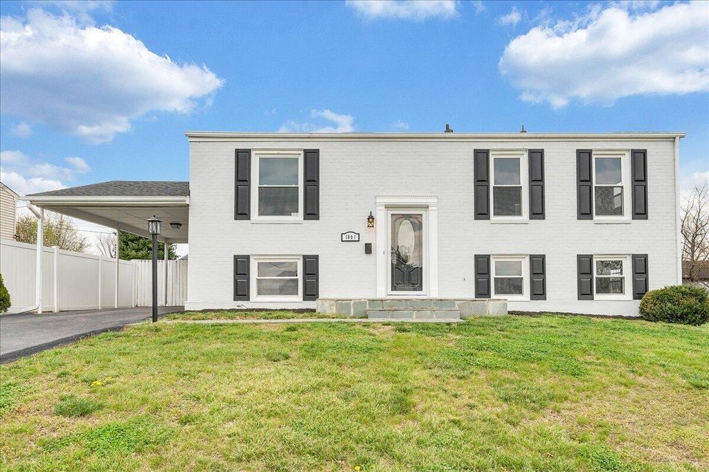 1801 Franwill AVE, Roanoke, VA 24017