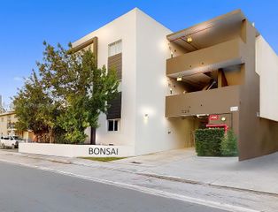 519 SW 5th Ave 201, Miami, FL 33130