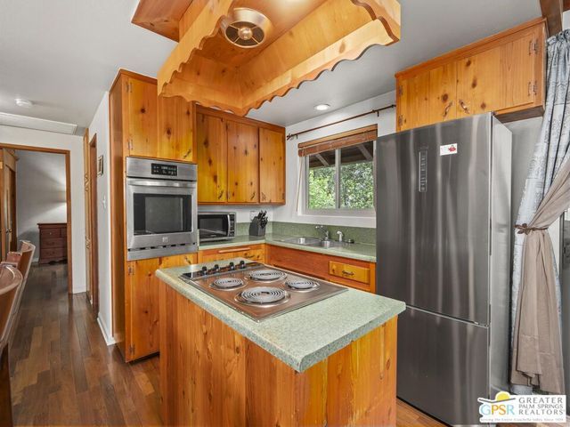 26220 Pine Dell Road, Idyllwild, CA 92549