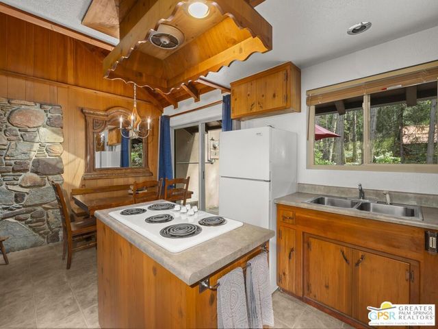 26220 Pine Dell Road, Idyllwild, CA 92549